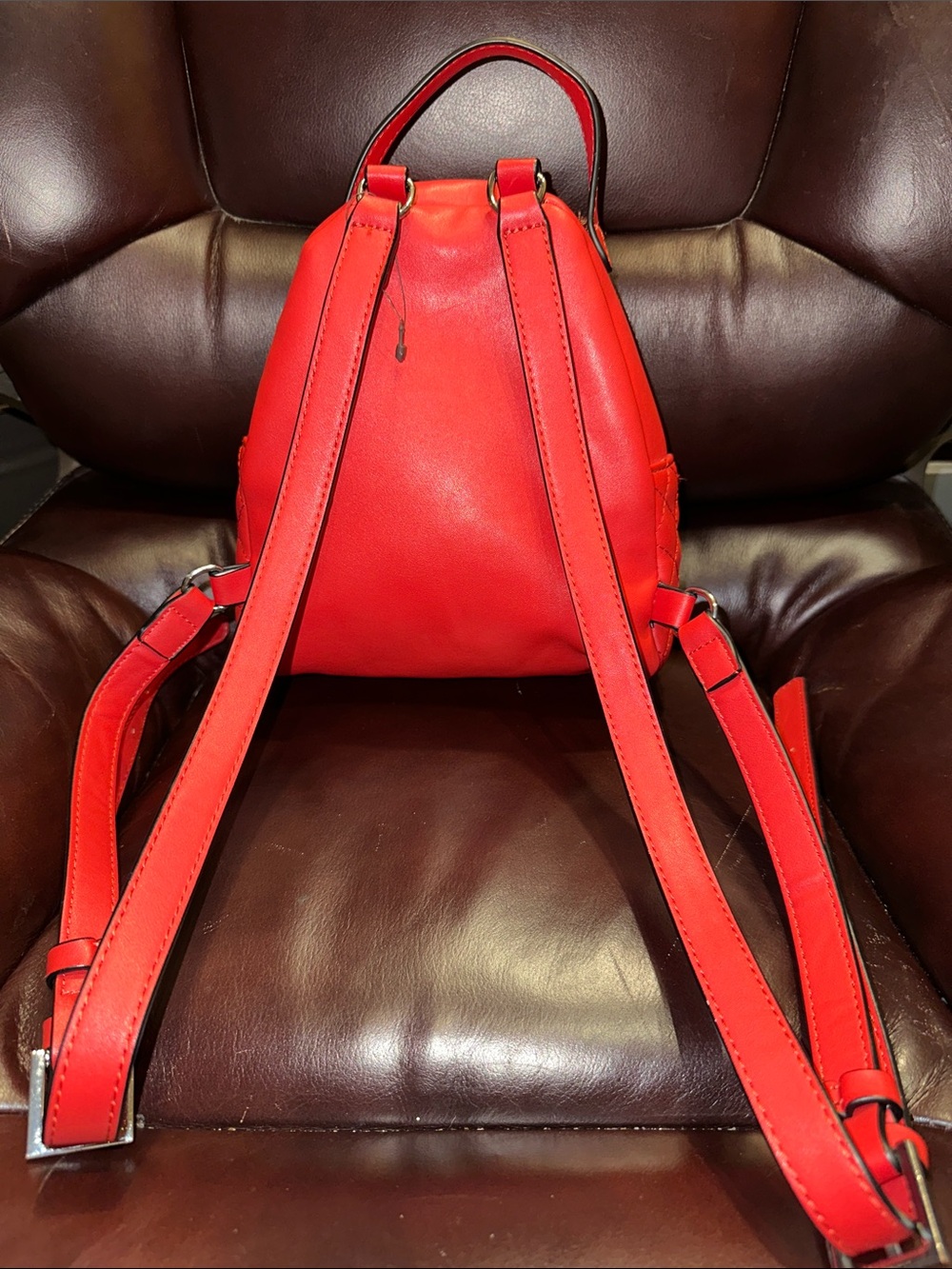 G By Guess Red Quilted Mini Backpack - Picture 4 of 16